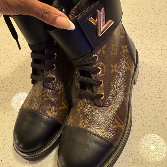 Louis Vuitton Monogram Ankle Boots - Brown - Picture 6 of 6